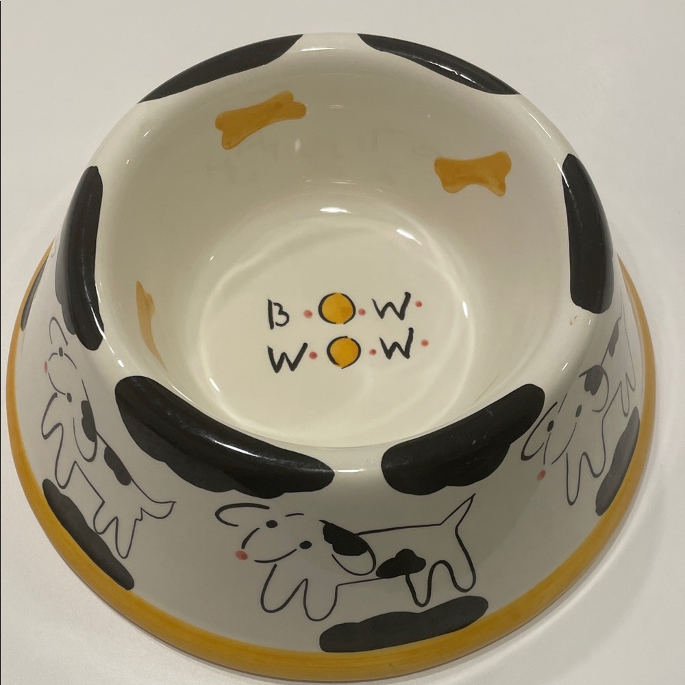 BOW BOW ceramic dog bowl by at home international o/s
